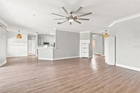 House in North Port, Florida 4 bedrooms, 208.94 sq.m. № 2339500 - photo 23
