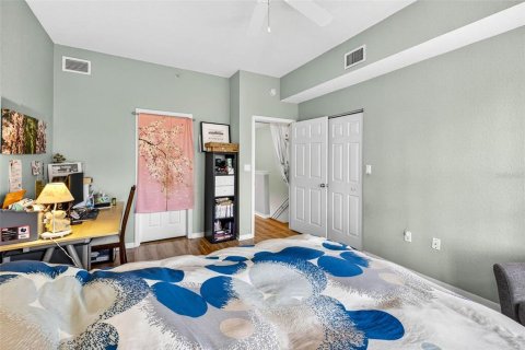 Touwnhouse à vendre à Tampa, Floride: 2 chambres, 114.64 m2 № 1903846 - photo 27