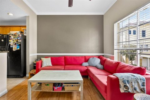 Touwnhouse à vendre à Tampa, Floride: 2 chambres, 114.64 m2 № 1903846 - photo 16