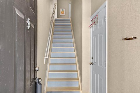 Touwnhouse à vendre à Tampa, Floride: 2 chambres, 114.64 m2 № 1903846 - photo 4