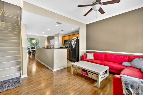 Touwnhouse à vendre à Tampa, Floride: 2 chambres, 114.64 m2 № 1903846 - photo 17