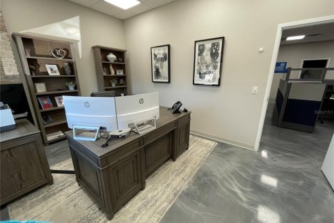 Propiedad comercial en venta en Tavares, Florida № 1520055 - foto 28