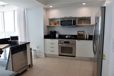 Copropriété à louer à Holly Hill, Floride: 3 chambres, 193.14 m2 № 2234069 - photo 8