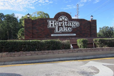 Townhouse in New Port Richey, Florida 1 bedroom, 67.17 sq.m. № 2376691 - photo 2