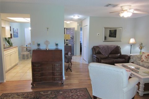 Townhouse in New Port Richey, Florida 1 bedroom, 67.17 sq.m. № 2376691 - photo 8