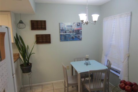 Townhouse in New Port Richey, Florida 1 bedroom, 67.17 sq.m. № 2376691 - photo 20