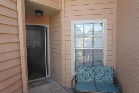 Townhouse in New Port Richey, Florida 1 bedroom, 67.17 sq.m. № 2376691 - photo 6