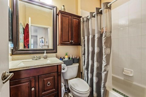Villa ou maison à vendre à New Port Richey, Floride: 2 chambres, 194.17 m2 № 2140327 - photo 20