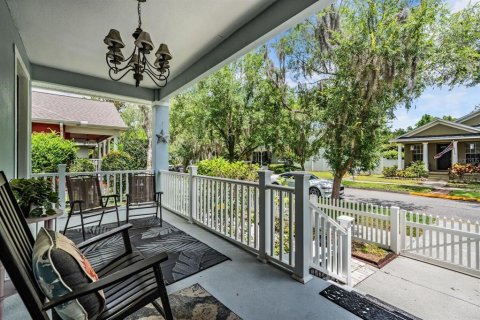 Villa ou maison à vendre à New Port Richey, Floride: 2 chambres, 194.17 m2 № 2140327 - photo 2