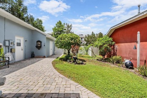 Villa ou maison à vendre à New Port Richey, Floride: 2 chambres, 194.17 m2 № 2140327 - photo 26