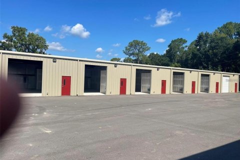 Propiedad comercial en alquiler en Ocala, Florida, 102.19 m2 № 1659918 - foto 3