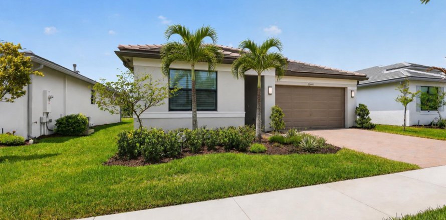 Casa en Port St. Lucie, Florida 2 dormitorios, 162.76 m2 № 2088187
