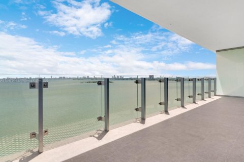 Купить кондоминиум в Майами, Флорида 3 спальни, 219.99м2, № 2016510 - фото 25