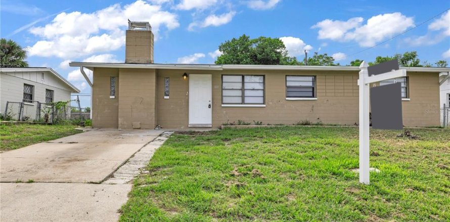 Casa en Daytona Beach, Florida 3 dormitorios, 104.7 m2 № 2387649