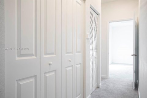 Adosado en venta en Homestead, Florida, 3 dormitorios, 169.73 m2 № 2054741 - foto 15