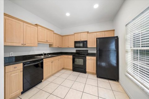 Townhouse in Bradenton, Florida 3 bedrooms, 119.1 sq.m. № 1817542 - photo 12
