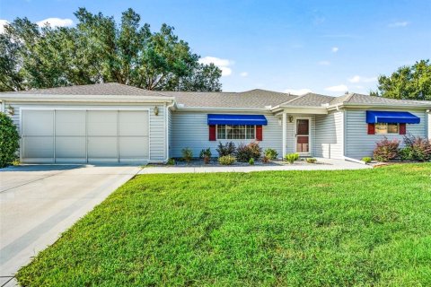Villa ou maison à Summerfield, Floride 2 chambres, 173.91 m2 № 2140101