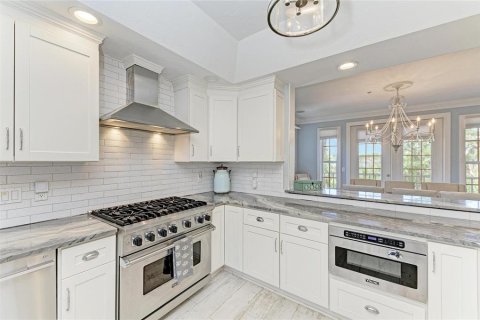House in Sarasota, Florida 4 bedrooms, 306.58 sq.m. № 1773657 - photo 19