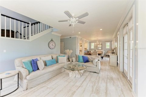 House in Sarasota, Florida 4 bedrooms, 306.58 sq.m. № 1773657 - photo 11