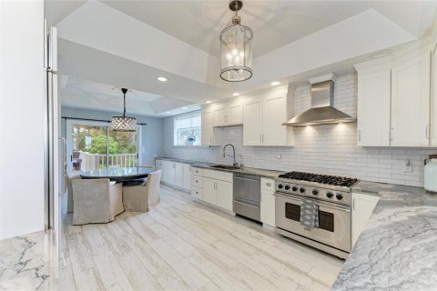 House in Sarasota, Florida 4 bedrooms, 306.58 sq.m. № 1773657 - photo 18