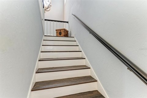 House in Sarasota, Florida 4 bedrooms, 306.58 sq.m. № 1773657 - photo 26