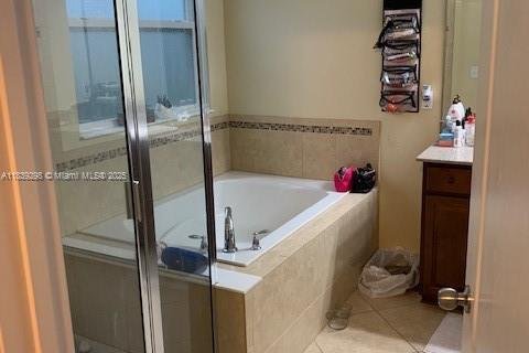 Adosado en alquiler en Orlando, Florida, 3 dormitorios, 163.88 m2 № 1833714 - foto 9