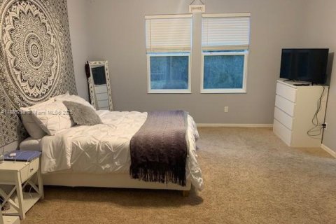 Adosado en alquiler en Orlando, Florida, 3 dormitorios, 163.88 m2 № 1833714 - foto 5