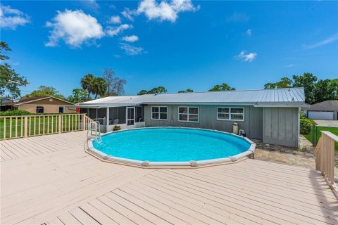 House in Edgewater, Florida 3 bedrooms, 130.06 sq.m. № 1846992 - photo 25