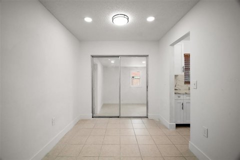 Villa ou maison à louer à Ocala, Floride: 3 chambres, 102.19 m2 № 2114194 - photo 7