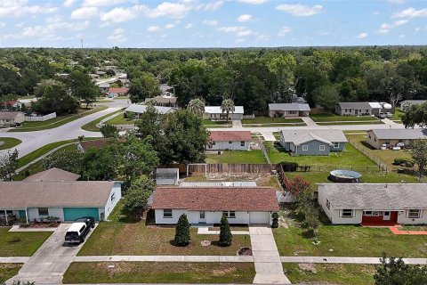 Villa ou maison à louer à Ocala, Floride: 3 chambres, 102.19 m2 № 2114194 - photo 29