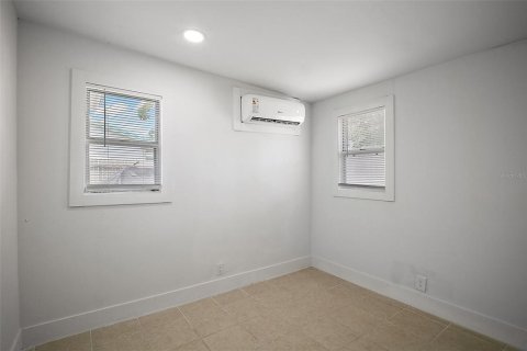 Villa ou maison à louer à Ocala, Floride: 3 chambres, 102.19 m2 № 2114194 - photo 13