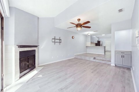 Adosado en alquiler en Tampa, Florida, 3 dormitorios, 157 m2 № 2275689 - foto 7