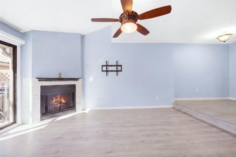 Adosado en alquiler en Tampa, Florida, 3 dormitorios, 157 m2 № 2275689 - foto 8