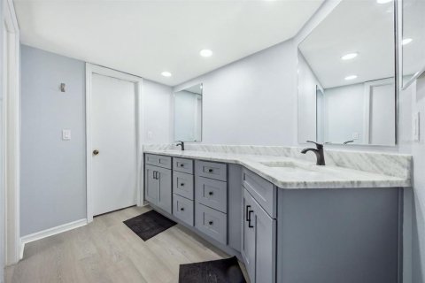 Adosado en alquiler en Tampa, Florida, 3 dormitorios, 157 m2 № 2275689 - foto 14