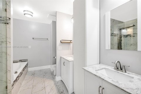 Townhouse in Coral Springs, Florida 3 bedrooms, 159.79 sq.m. № 1983740 - photo 24