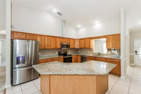 House in Lakeland, Florida 3 bedrooms, 154.68 sq.m. № 1894358 - photo 7
