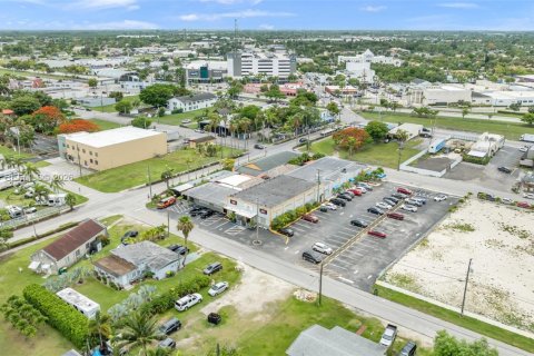 Commercial property in Homestead, Florida № 2086141 - photo 6