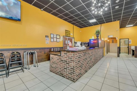 Commercial property in Homestead, Florida № 2086141 - photo 12