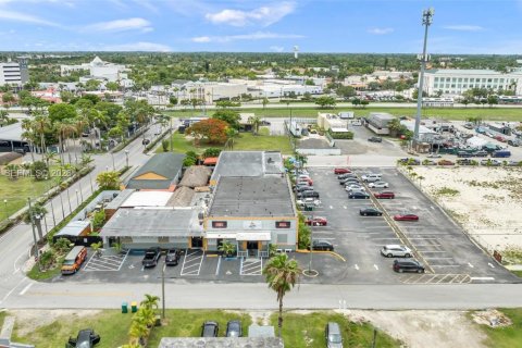 Commercial property in Homestead, Florida № 2086141 - photo 5