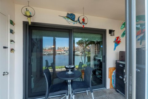 Condominio en venta en South Pasadena, Florida, 1 dormitorio, 85.93 m2 № 1437827 - foto 19