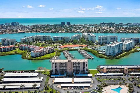 Condominio en venta en South Pasadena, Florida, 1 dormitorio, 85.93 m2 № 1437827 - foto 3