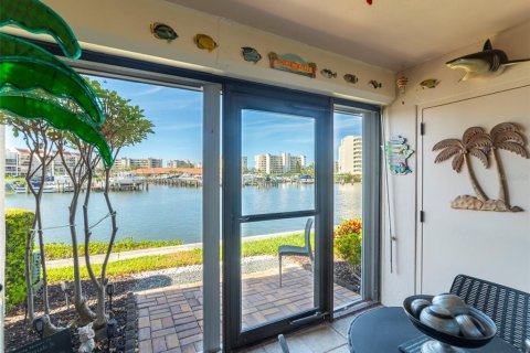 Condominio en venta en South Pasadena, Florida, 1 dormitorio, 85.93 m2 № 1437827 - foto 16