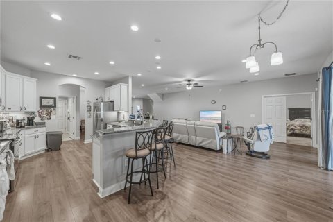 Villa ou maison à vendre à Lakeland, Floride: 5 chambres, 323.11 m2 № 2136744 - photo 7