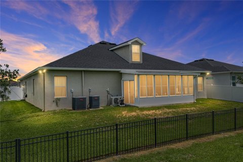 Villa ou maison à vendre à Lakeland, Floride: 5 chambres, 323.11 m2 № 2136744 - photo 2