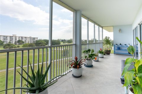 Condominio en venta en Pompano Beach, Florida, 3 dormitorios, 222.97 m2 № 2182561 - foto 7
