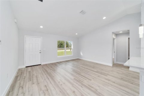Villa ou maison à vendre à Dunnellon, Floride: 3 chambres, 117.71 m2 № 1569312 - photo 8