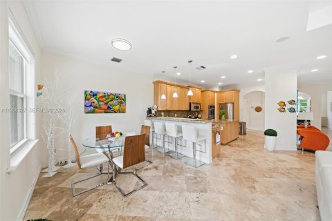 Casa en venta en North Bay Village, Florida, 3 dormitorios, 271.83 m2 № 2032196 - foto 12