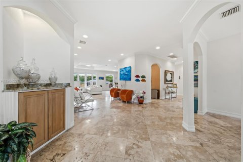 Casa en venta en North Bay Village, Florida, 3 dormitorios, 271.83 m2 № 2032196 - foto 7