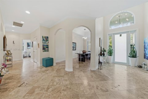 Casa en venta en North Bay Village, Florida, 3 dormitorios, 271.83 m2 № 2032196 - foto 6