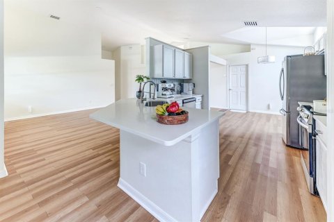 Casa en venta en Orlando, Florida, 3 dormitorios, 155.24 m2 № 2342095 - foto 15